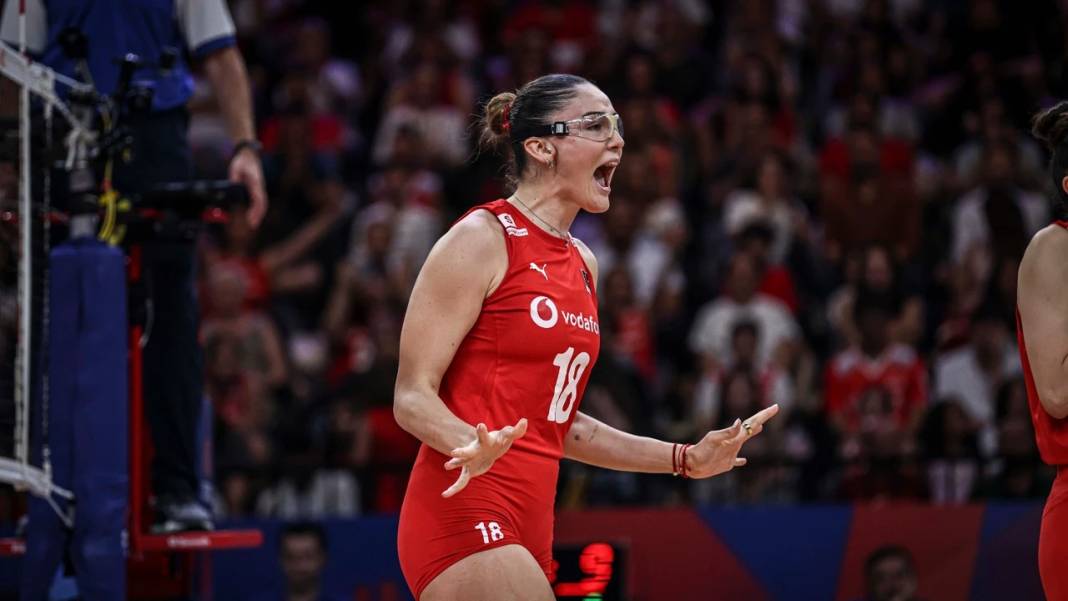 Gözlük mözlük fark etmez Zehra Güneş affetmez! 5